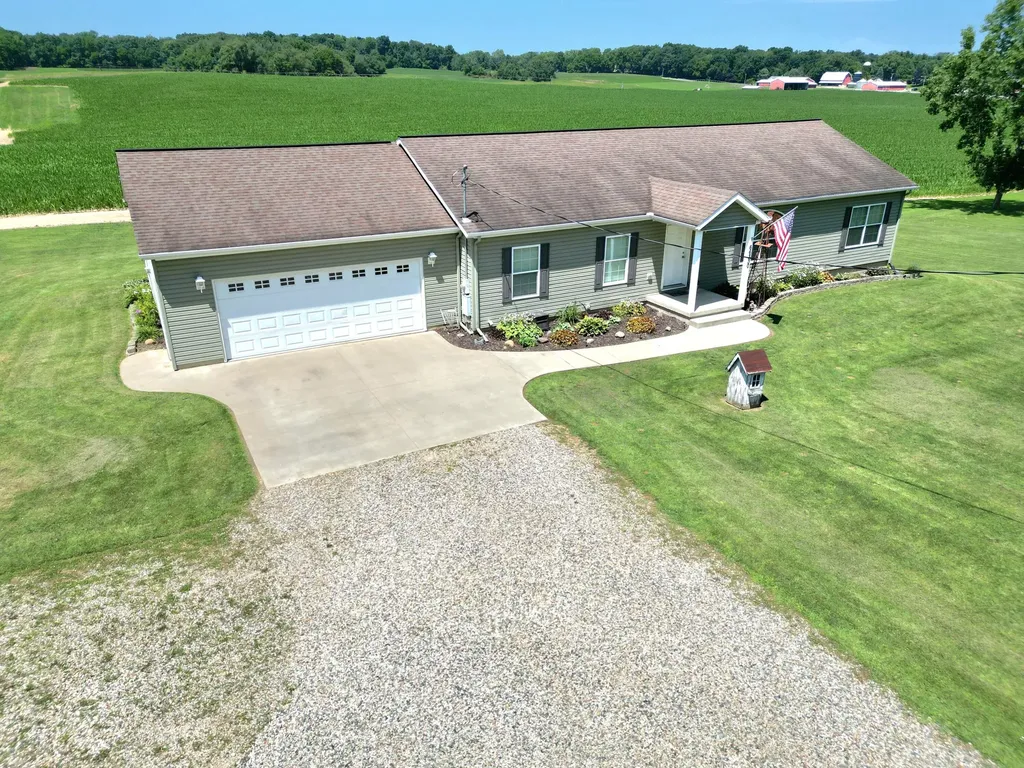 66330 Carpenterson Road Burr Oak Township MI 49091
