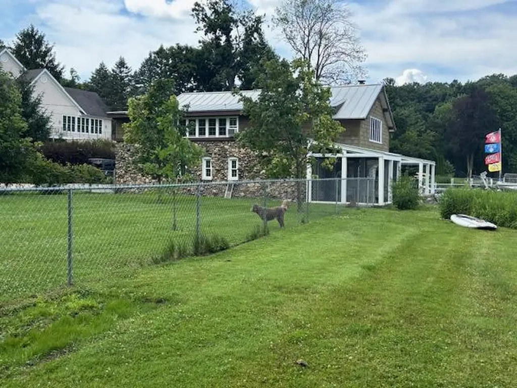 20214 Detente Road White Pigeon Township MI 49099