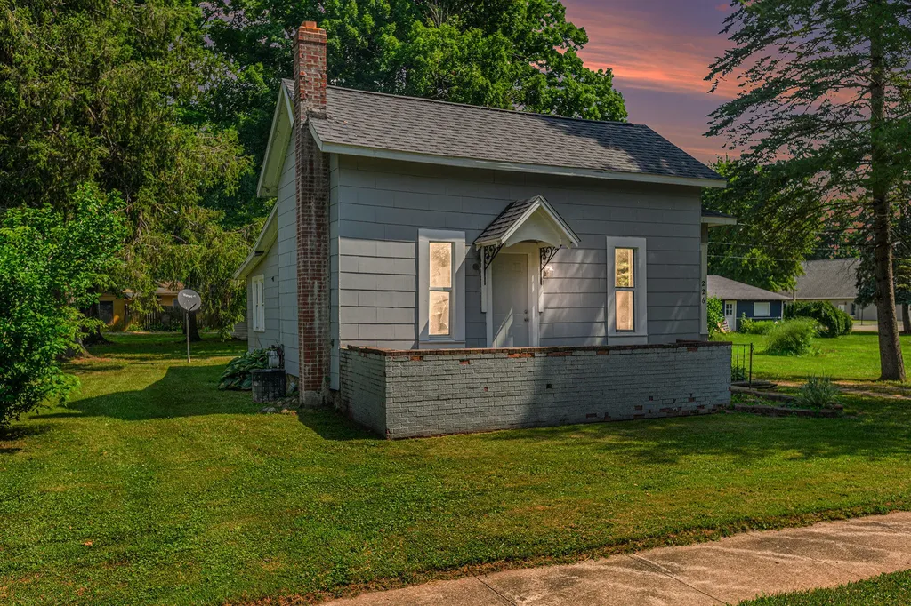 226 W Dibble Street W Marcellus Village MI 49067