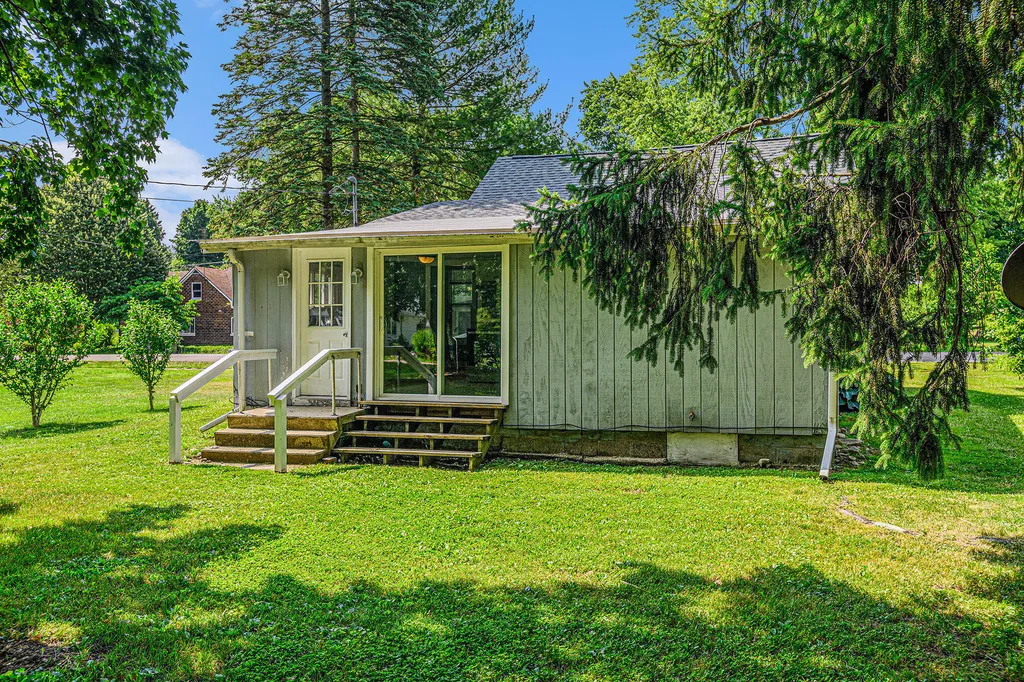 226 W Dibble Street W Marcellus Village MI 49067