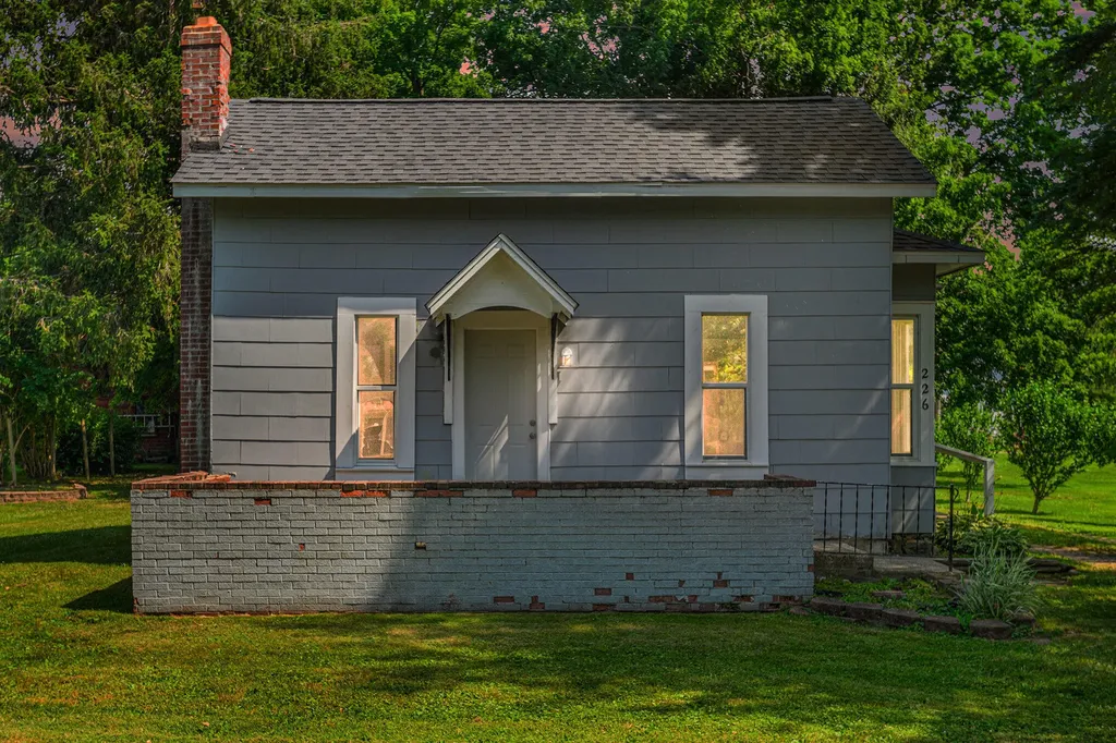 226 W Dibble Street W Marcellus Village MI 49067