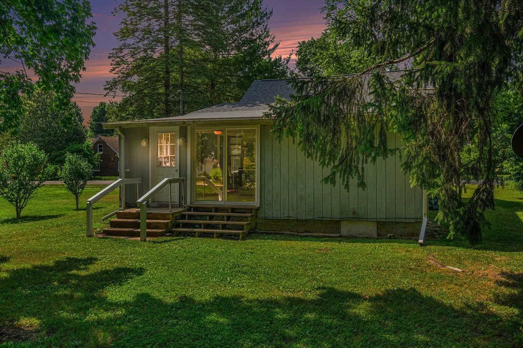 226 W Dibble Street W Marcellus Village MI 49067