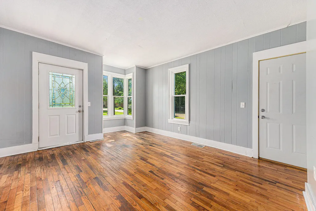 226 W Dibble Street W Marcellus Village MI 49067