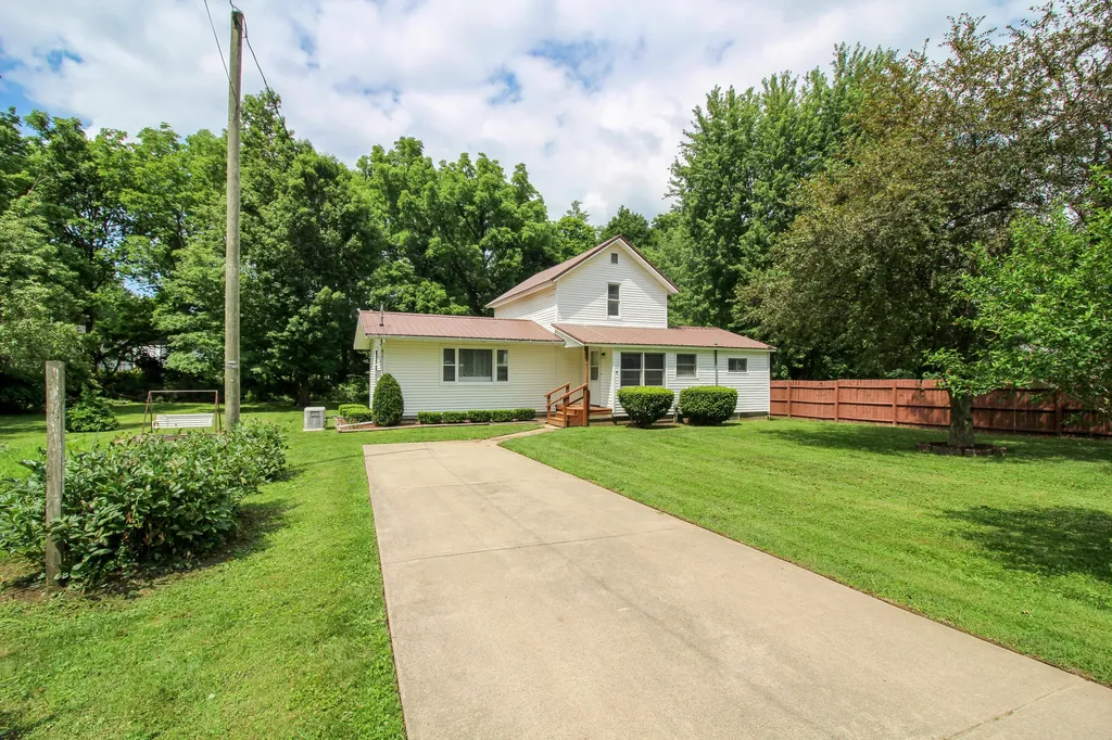 617 E Read Street Marcellus Village MI 49067
