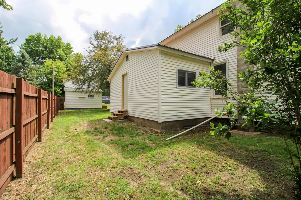 617 E Read Street Marcellus Village MI 49067
