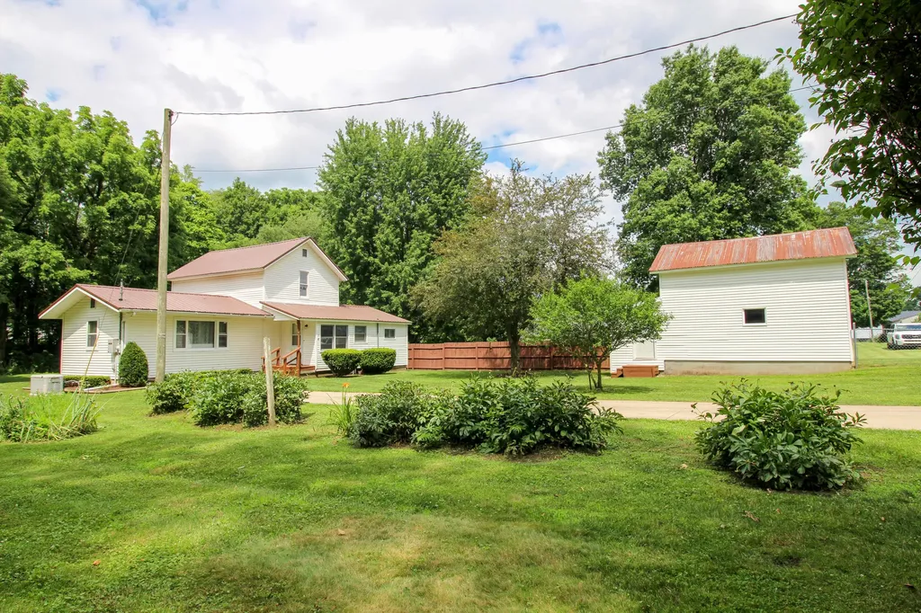 617 E Read Street Marcellus Village MI 49067