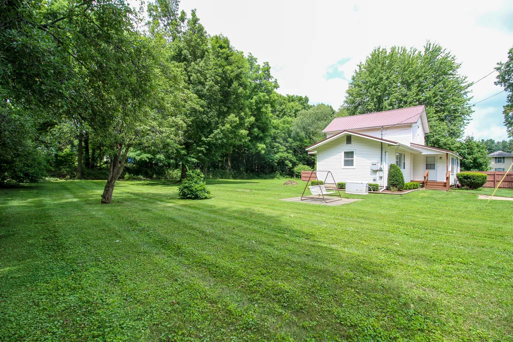 617 E Read Street Marcellus Village MI 49067