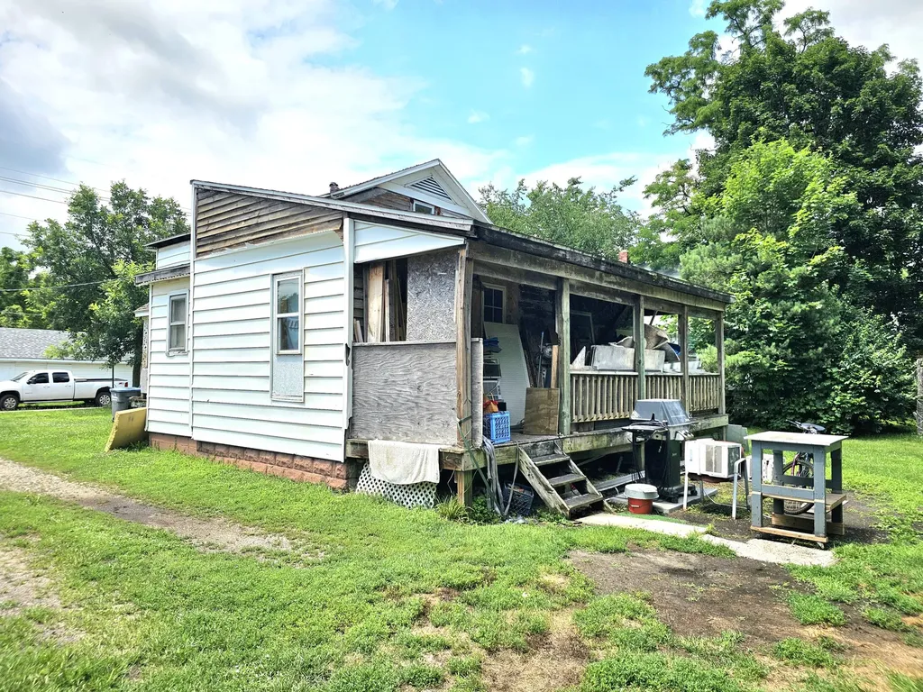 209 N Jefferson Street Sturgis City MI 49091