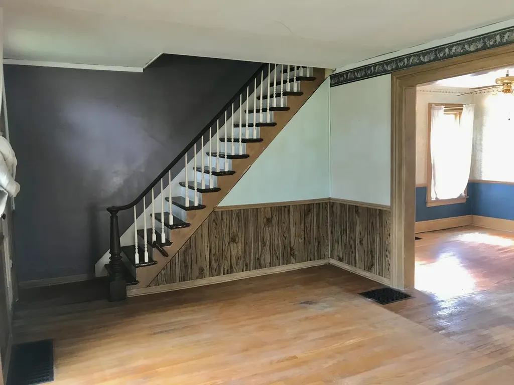 114 E Chicago Road White Pigeon Village MI 49099