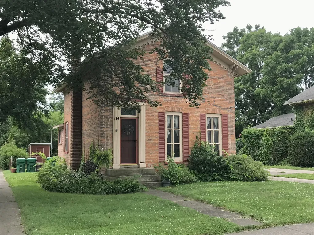 114 E Chicago Road White Pigeon Village MI 49099