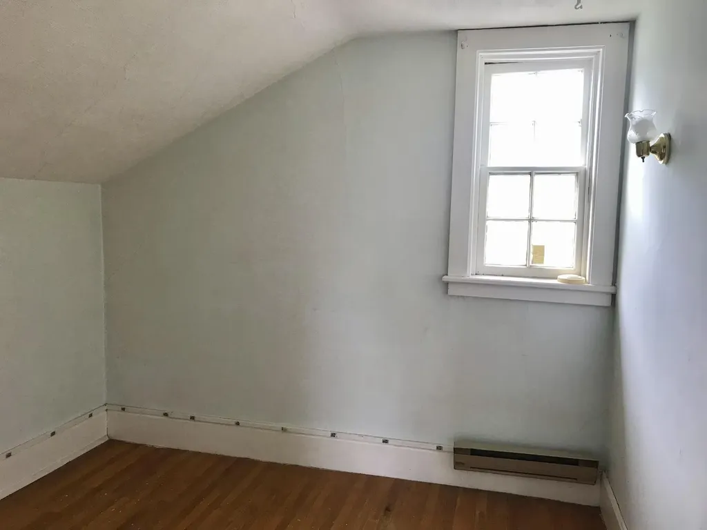 114 E Chicago Road White Pigeon Village MI 49099