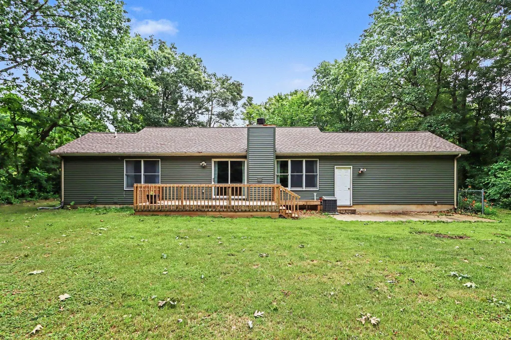 935 N Wattles Road N Emmett Charter Township MI 49014
