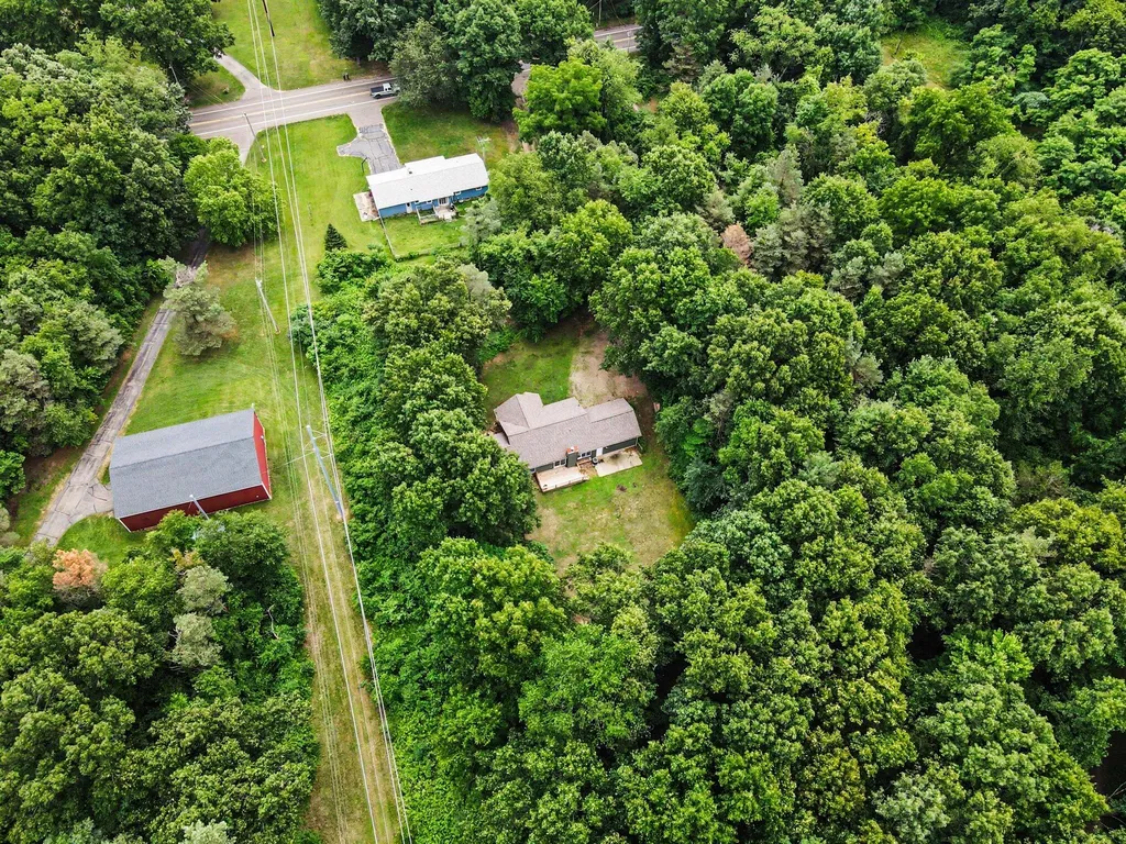 935 N Wattles Road N Emmett Charter Township MI 49014