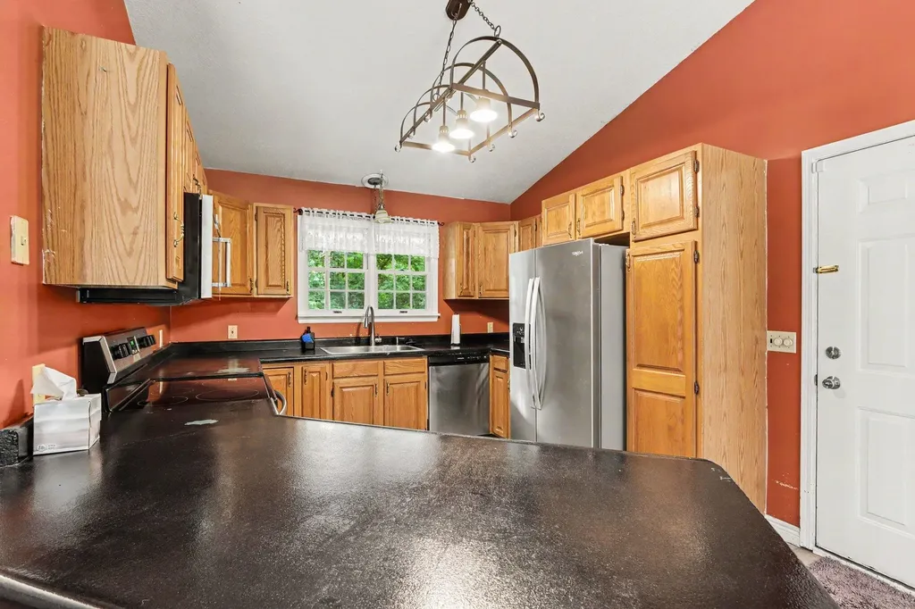 935 N Wattles Road N Emmett Charter Township MI 49014