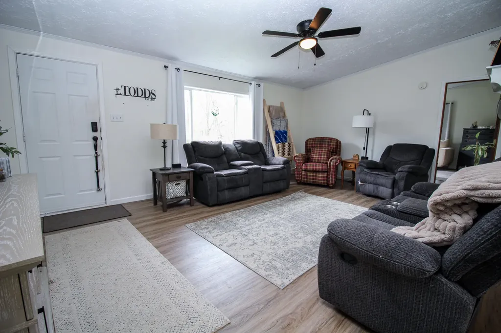 12524 Serenity Drive Flowerfield Township MI 49067