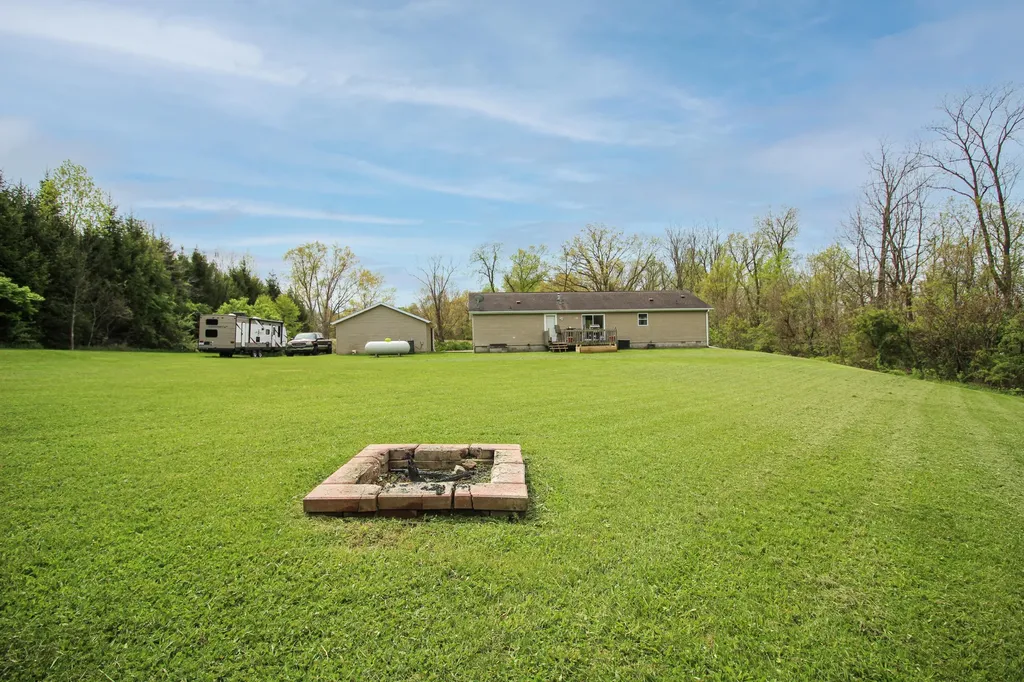 12524 Serenity Drive Flowerfield Township MI 49067