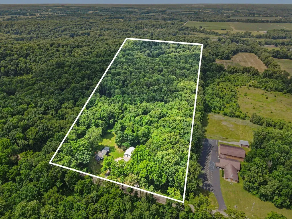 15068 Millard Road Fabius Township MI 49093