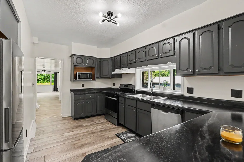 15068 Millard Road Fabius Township MI 49093