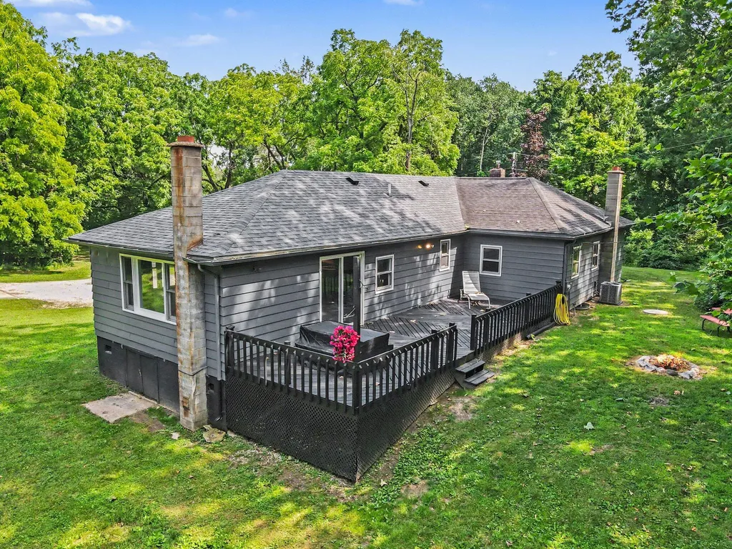 15068 Millard Road Fabius Township MI 49093