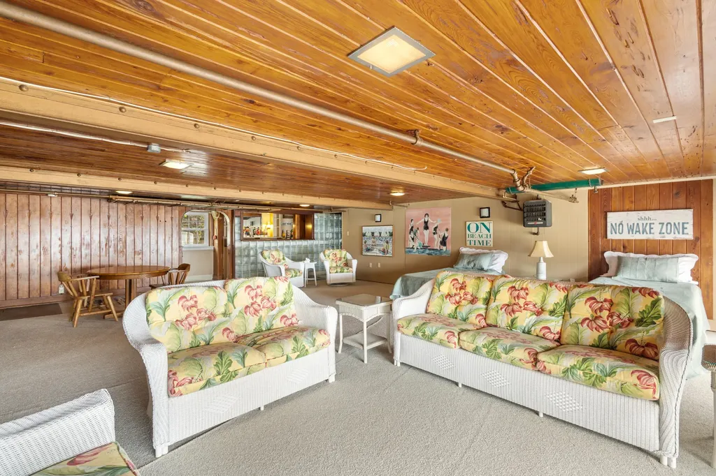 20214 Detente Road White Pigeon Township MI 49099
