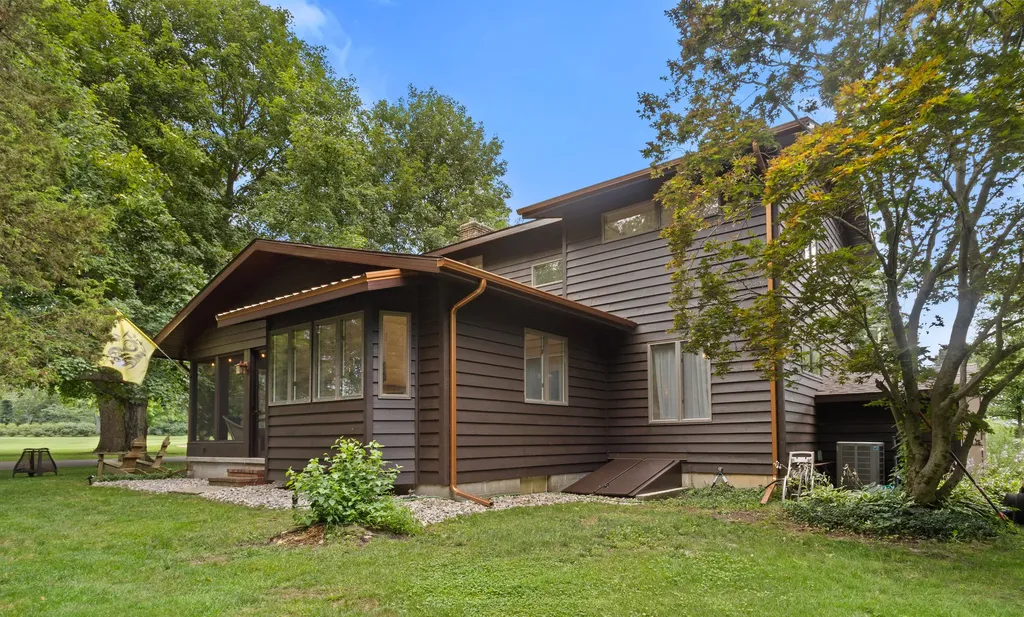 69115 Oakwood Drive White Pigeon Township MI 49099