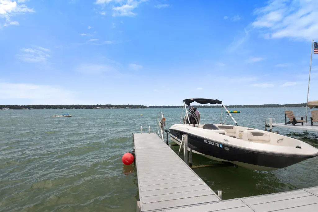 69115 Oakwood Drive White Pigeon Township MI 49099