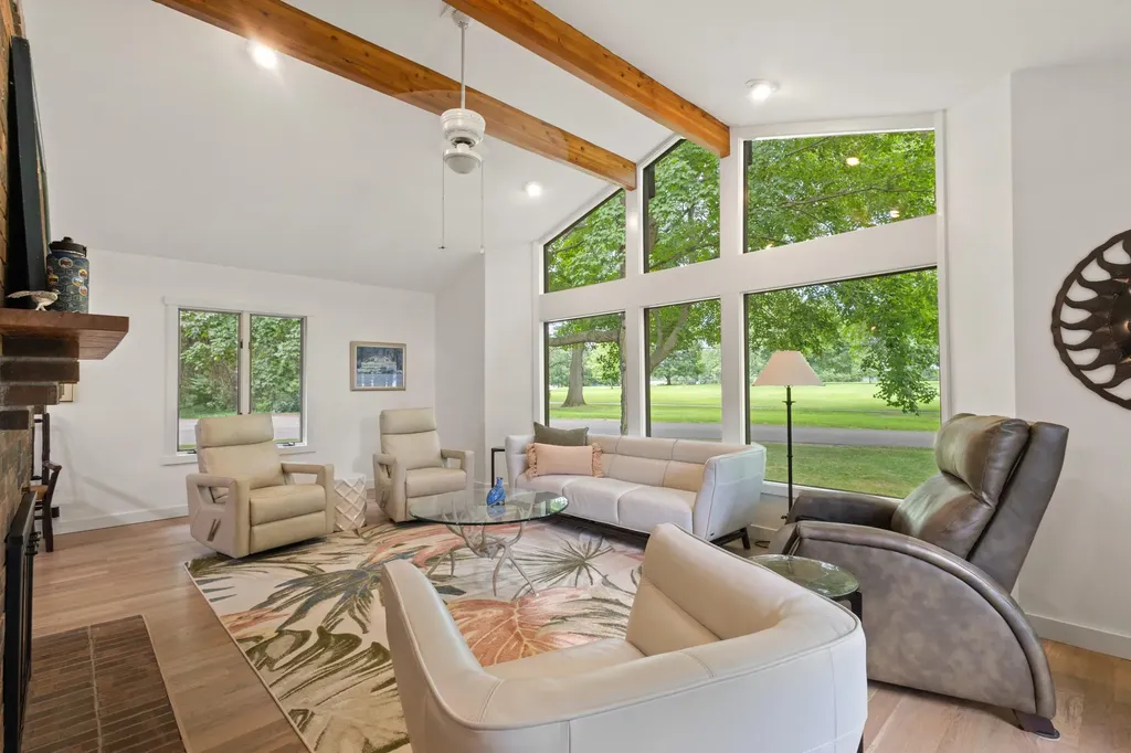 69115 Oakwood Drive White Pigeon Township MI 49099