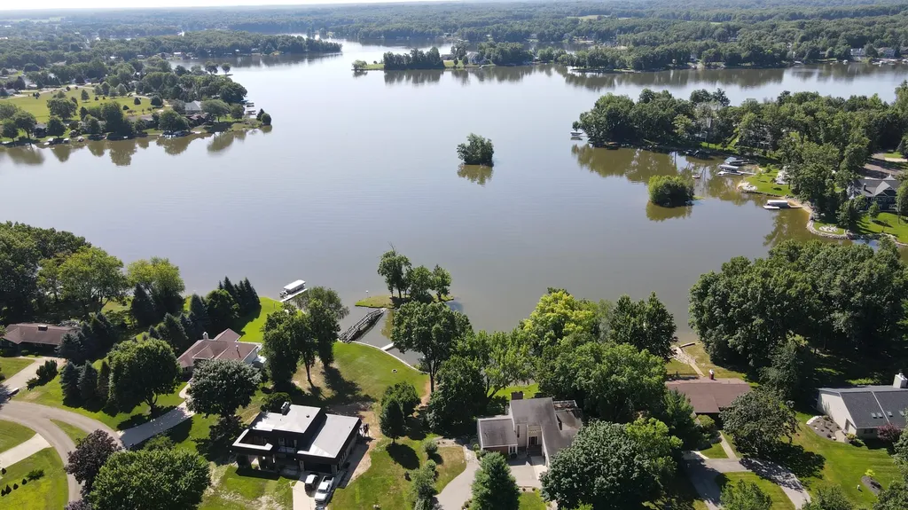 61583 Raintree Boulevard Nottawa Township MI 49091