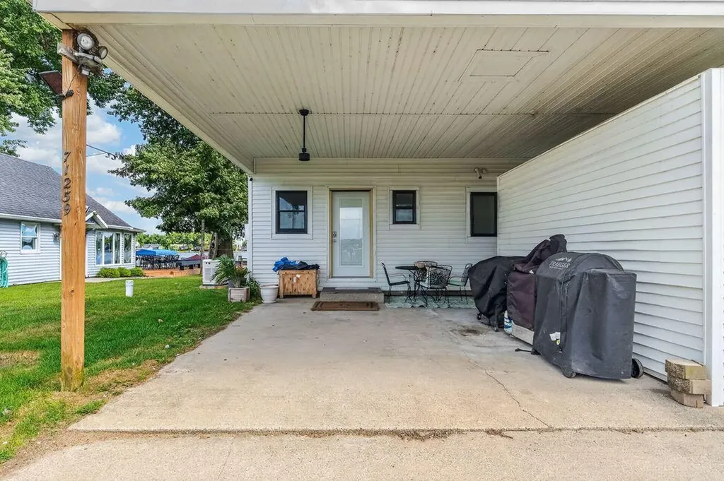 71259 Mathers Road White Pigeon Township MI 49099