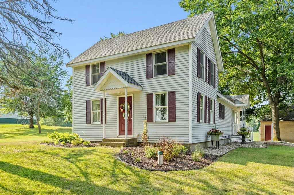 3082 Pine Lake Street Howard Township MI 49120