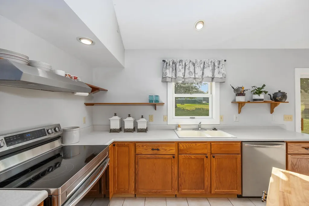 3082 Pine Lake Street Howard Township MI 49120