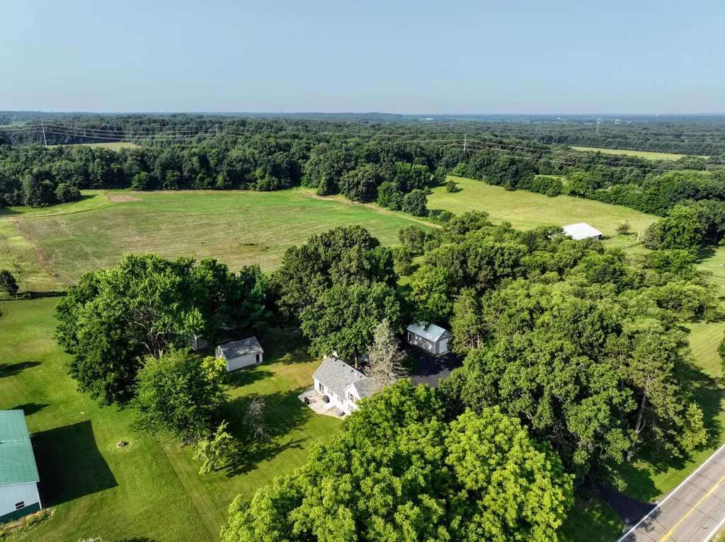 3082 Pine Lake Street Howard Township MI 49120