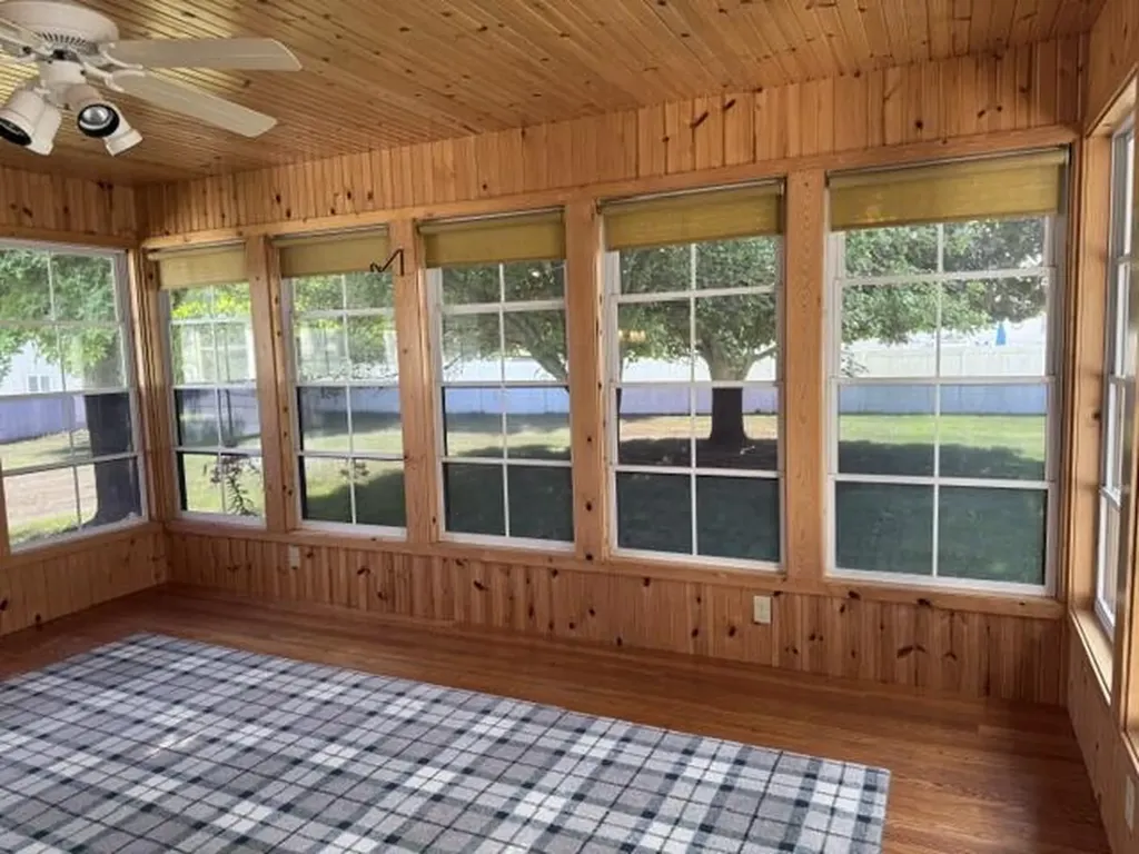 246 S Nottawa Street Mendon Village MI 49072