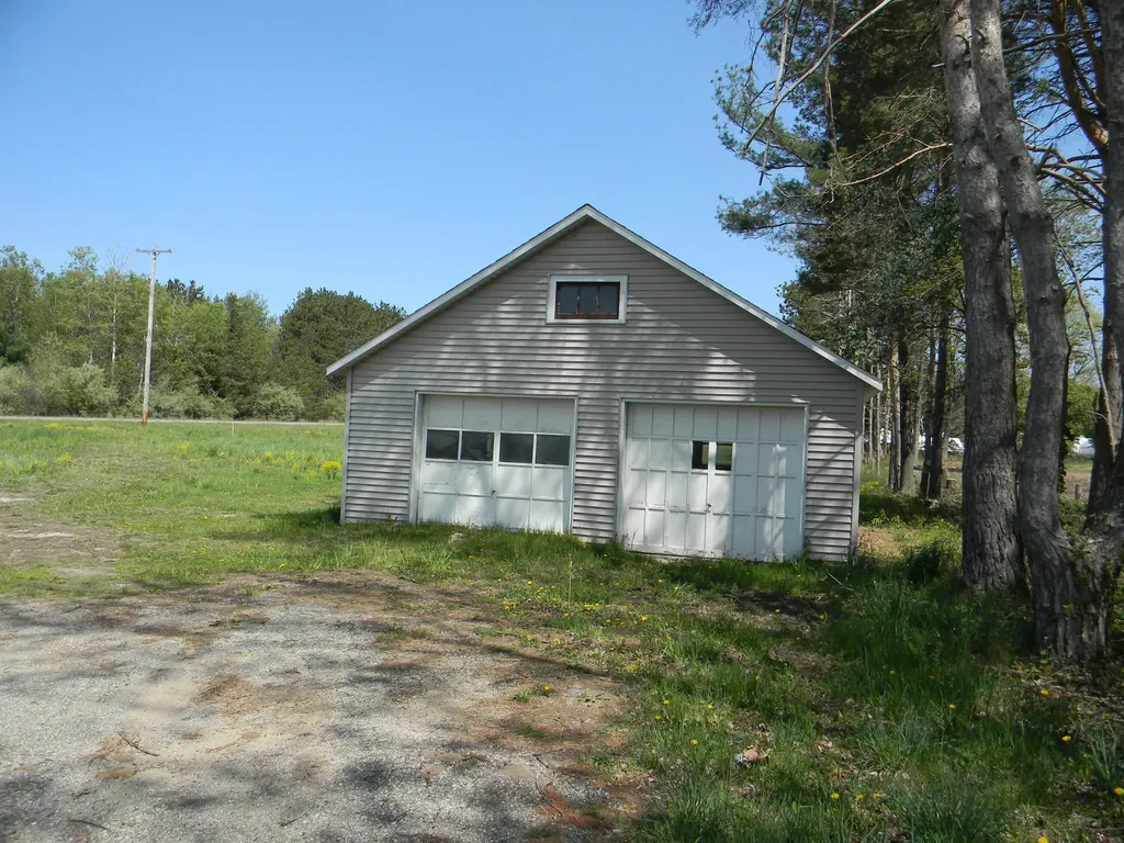 94 N Meyers Road Amber Township MI 49431
