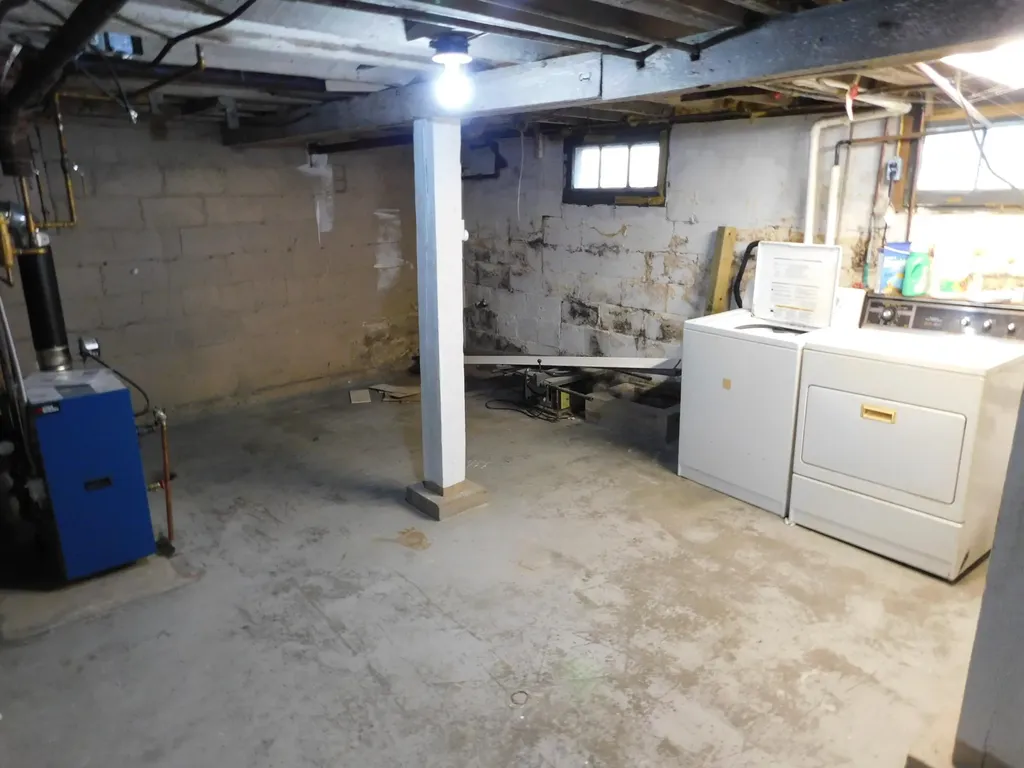 332 3rd Street Manistee City MI 49660