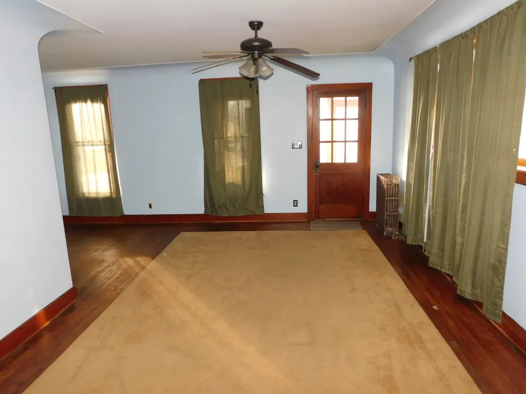 332 3rd Street Manistee City MI 49660