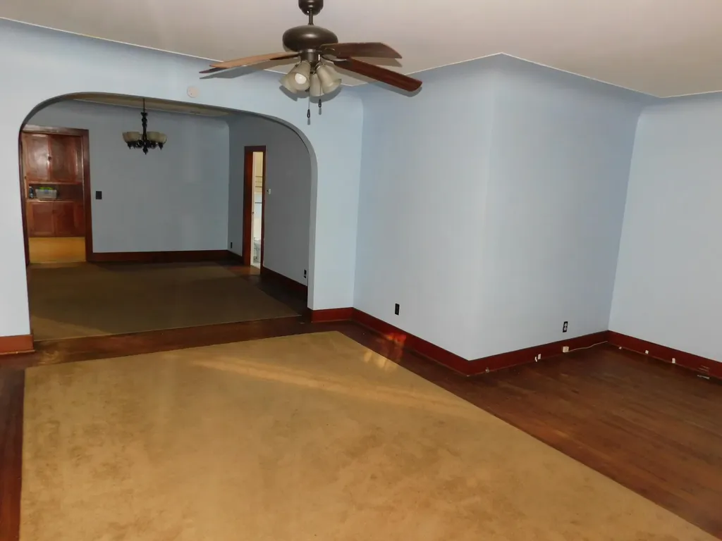 332 3rd Street Manistee City MI 49660