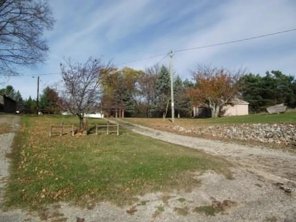 1316, 28&70 E Chauvez Road Custer Township MI 49454