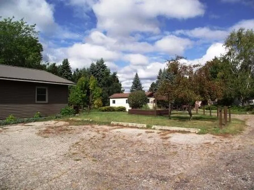 1316, 28&70 E Chauvez Road Custer Township MI 49454