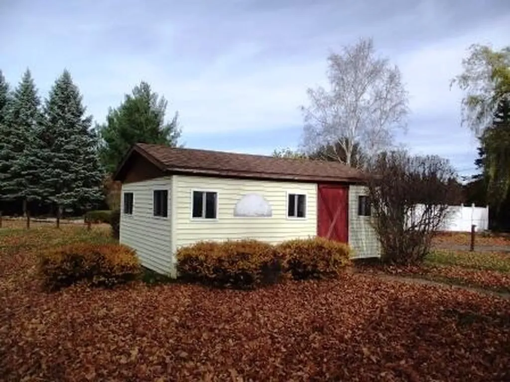 1316, 28&70 E Chauvez Road Custer Township MI 49454