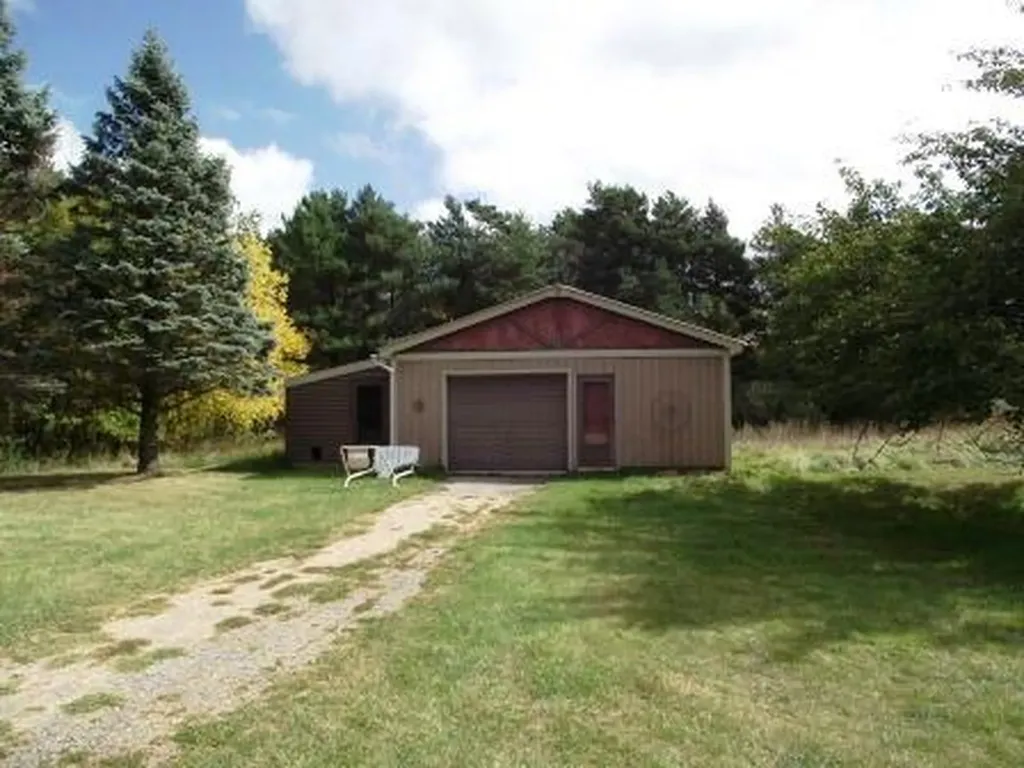 1316, 28&70 E Chauvez Road Custer Township MI 49454