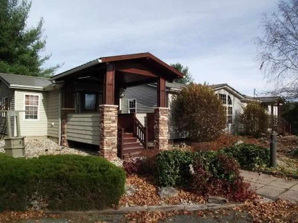 1316, 28&70 E Chauvez Road Custer Township MI 49454
