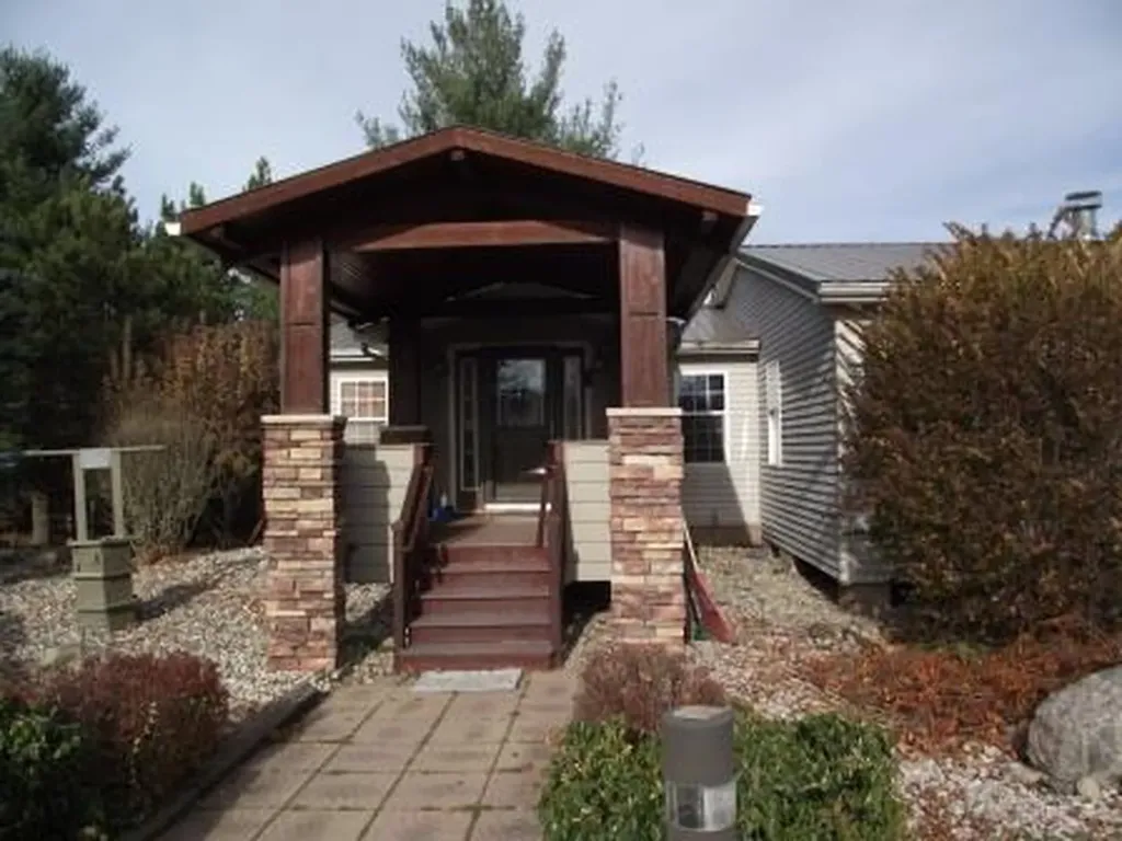 1316, 28&70 E Chauvez Road Custer Township MI 49454