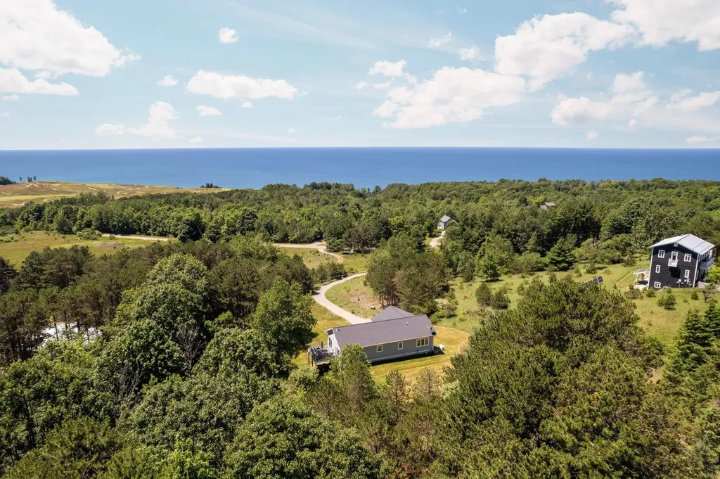 15241 Maxey Road Arcadia Township MI 49613