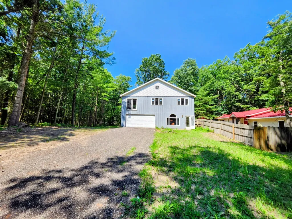 6395 S Lakeshore Drive Summit Township MI 49449