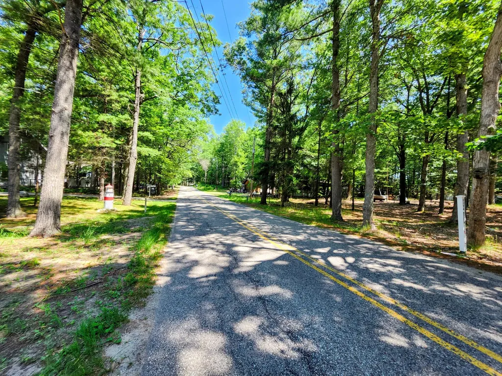 6395 S Lakeshore Drive Summit Township MI 49449