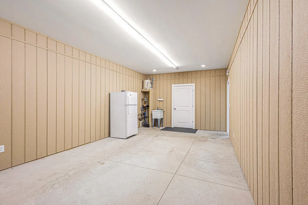4954 W Commerce Drive Pere Marquette Charter Township MI 49431