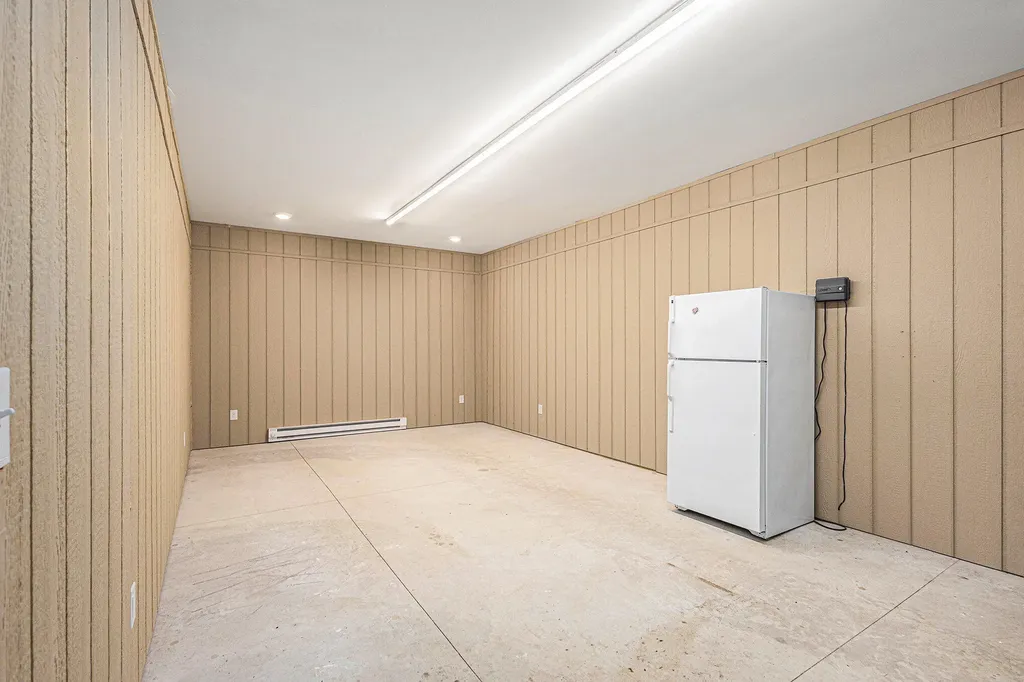 4954 W Commerce Drive Pere Marquette Charter Township MI 49431