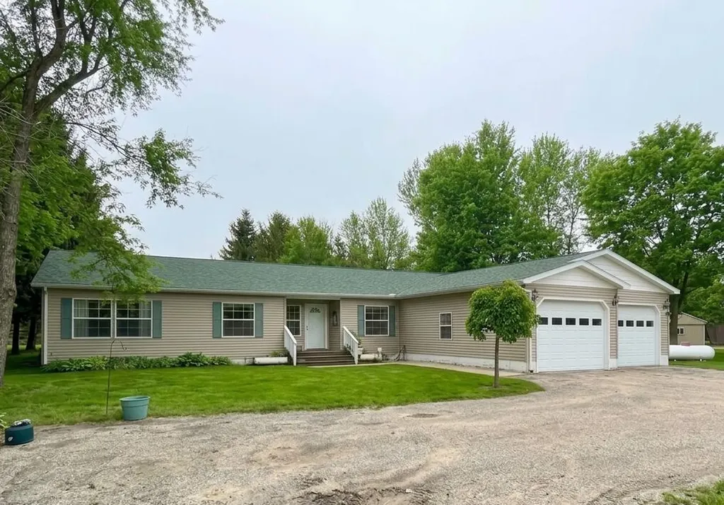 4535 N 68th Avenue Hart Township MI 49420