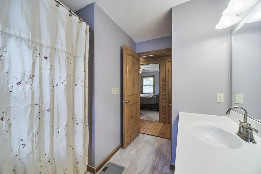 6124 N Larson Road Sheridan Township MI 49410